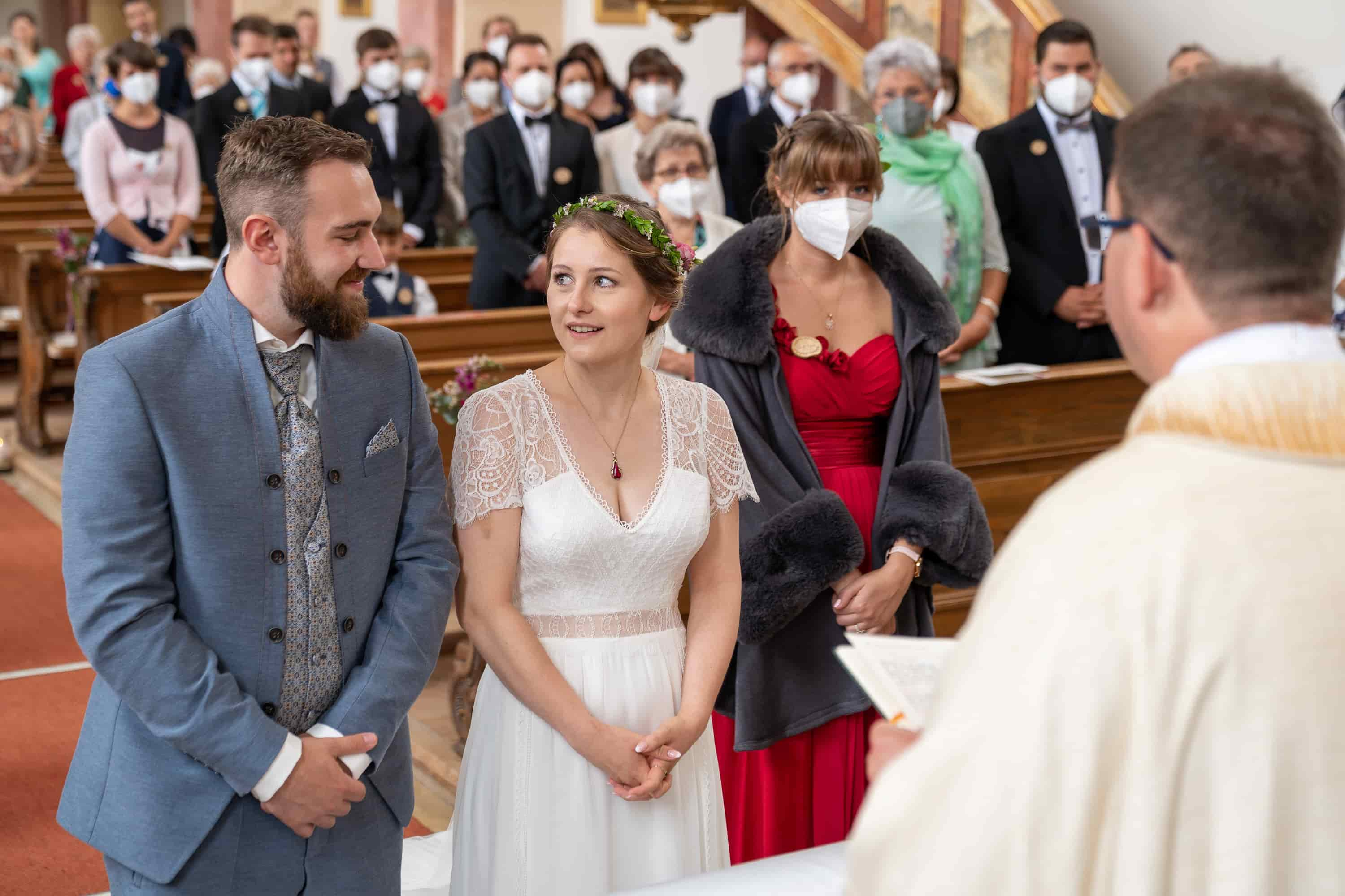 Hochzeitsreportage Hochzeitsfotograf Blumen Hochzeitsfeier