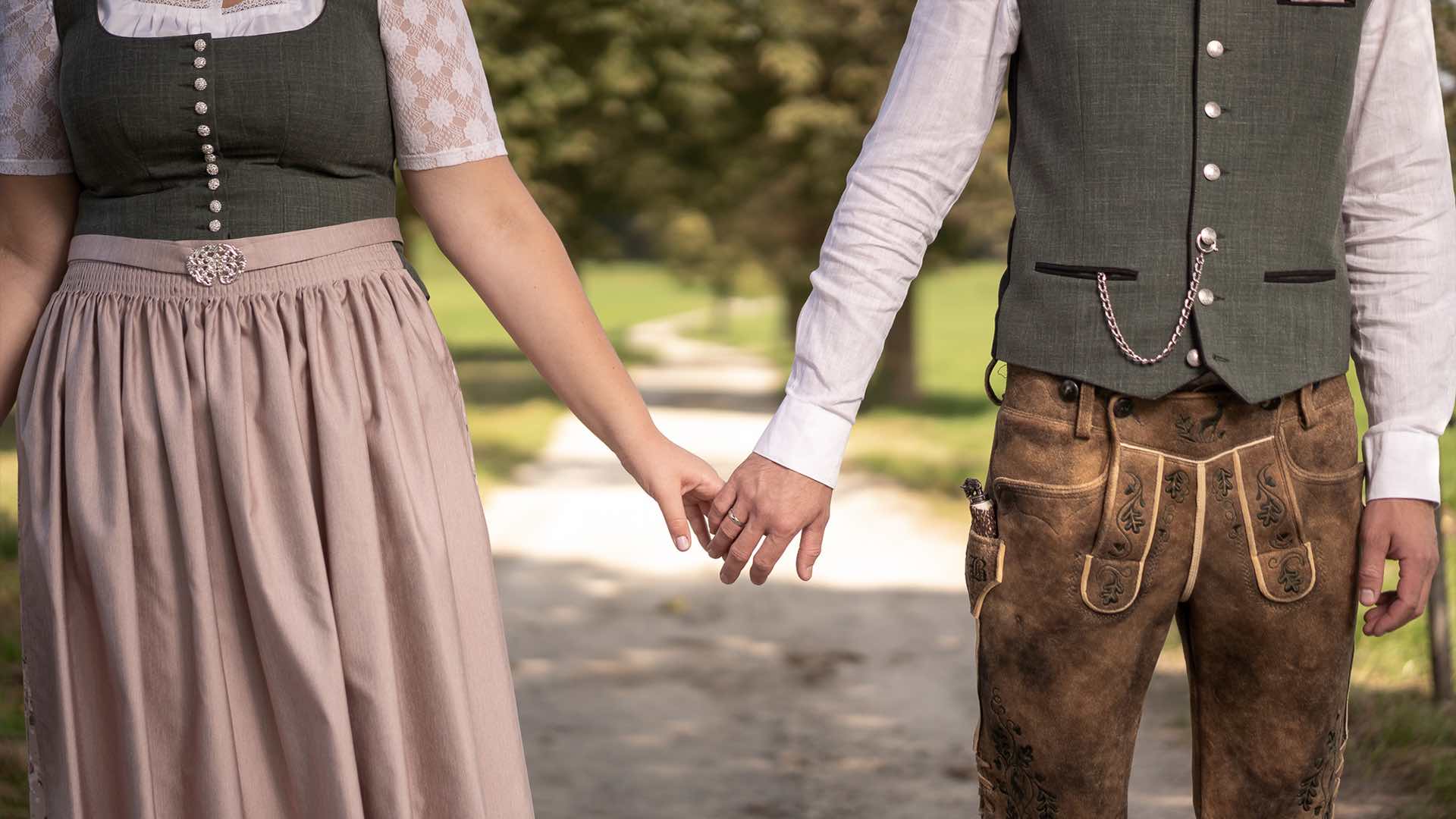 Brautpaar Tracht Hochzeitsfotos Tradition Natur