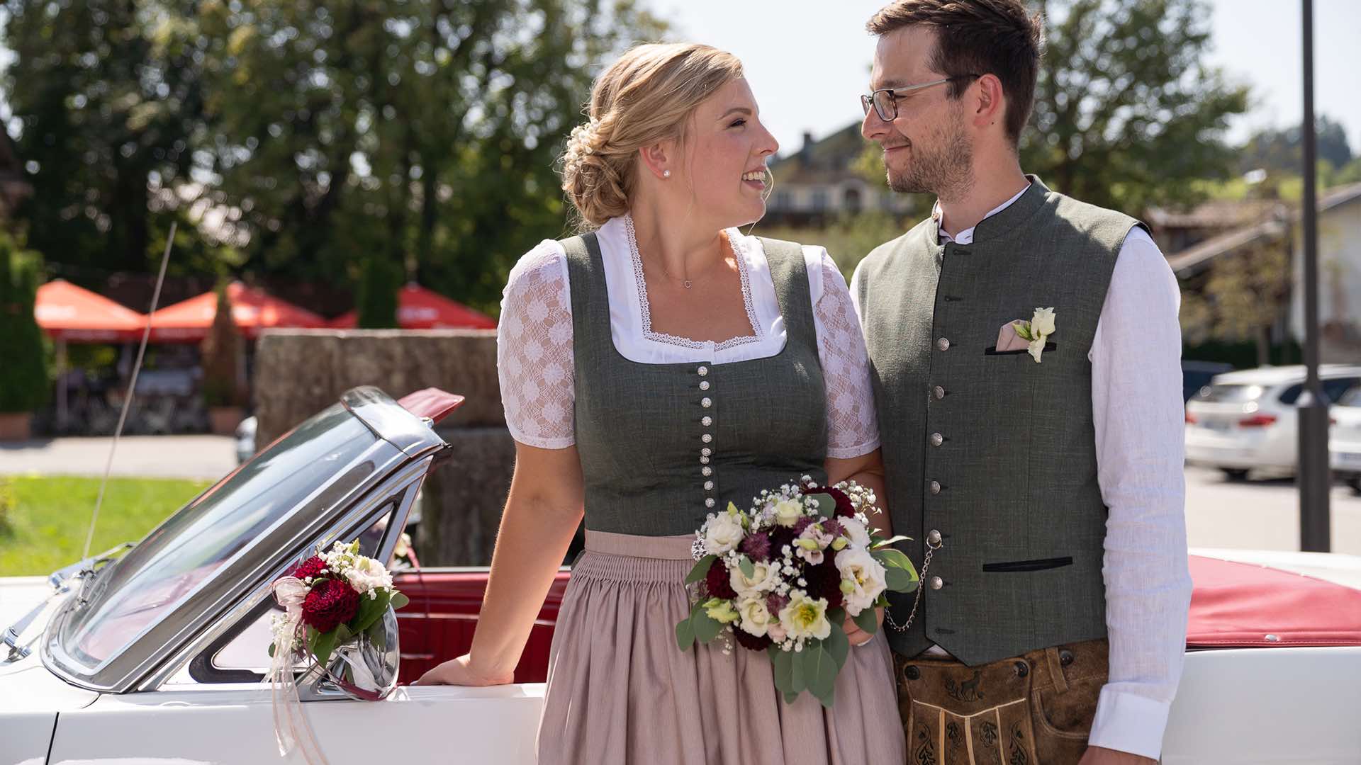 Brautpaar Tracht Hochzeitsfotos Tradition Natur